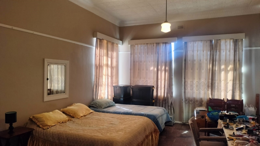 5 Bedroom Property for Sale in Navalsig Free State